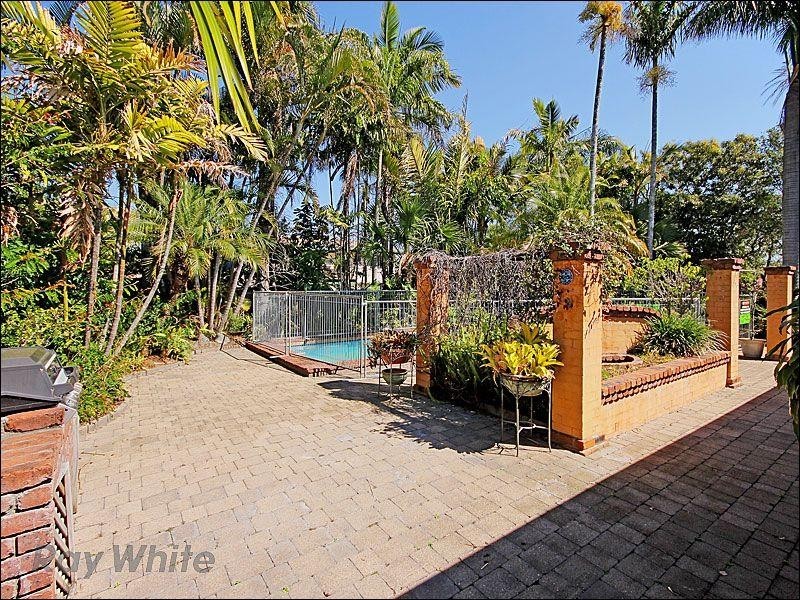 6 Welsby Court, Rothwell QLD 4022