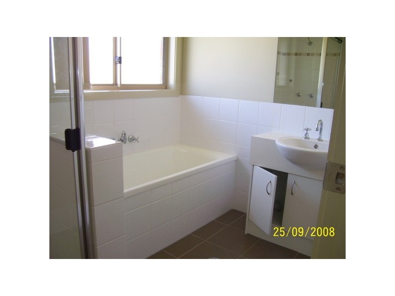 10 Pinegrove Street, Morayfield QLD 4506