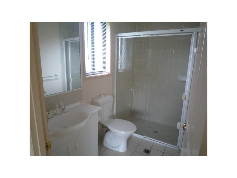 17 Cambridge Street, Rothwell QLD 4022