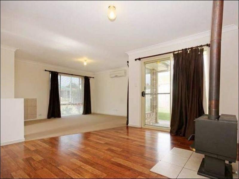 8 Seagull Court, Deception Bay QLD 4508