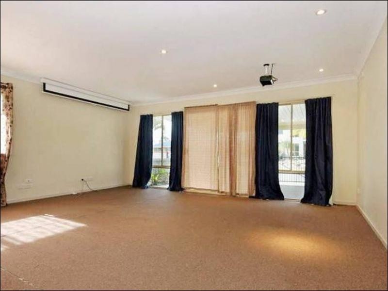 8 Seagull Court, Deception Bay QLD 4508