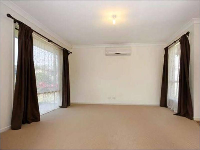 8 Seagull Court, Deception Bay QLD 4508