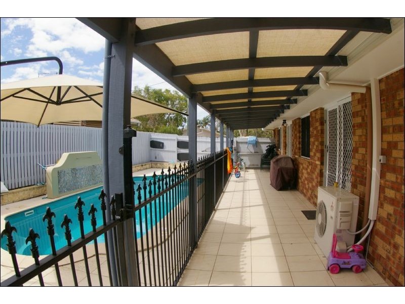 8 Delvene Court, Deception Bay QLD 4508