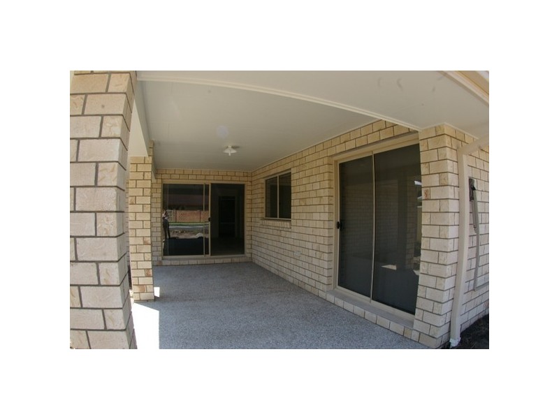 1 Topaz Court, Deception Bay QLD 4508