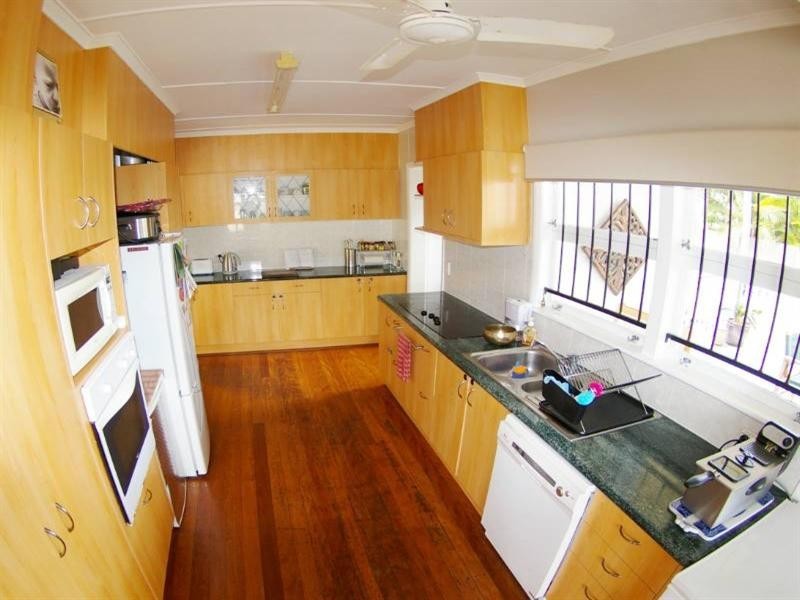 12 Bateman Street, Deception Bay QLD 4508