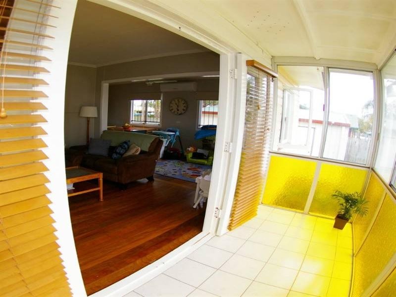 12 Bateman Street, Deception Bay QLD 4508