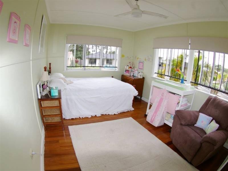 12 Bateman Street, Deception Bay QLD 4508