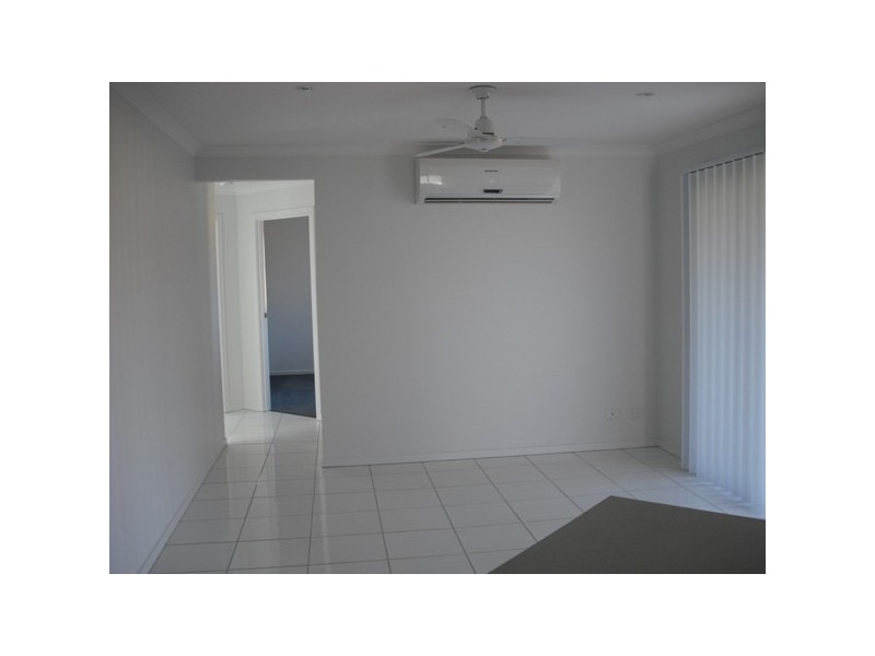 79 Sandstone Boulevard, Ningi QLD 4511