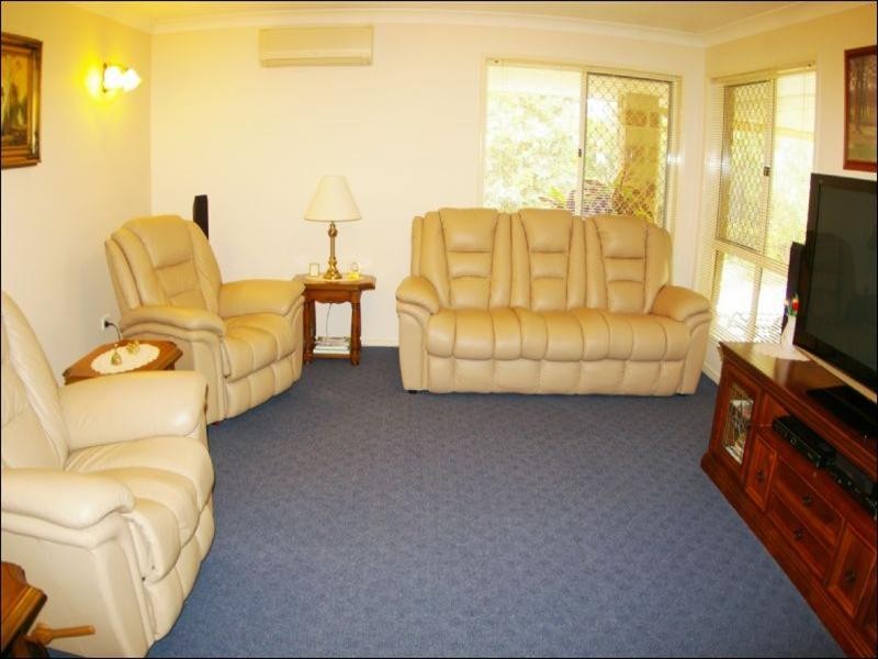 17 Cairns Crescent, Deception Bay QLD 4508