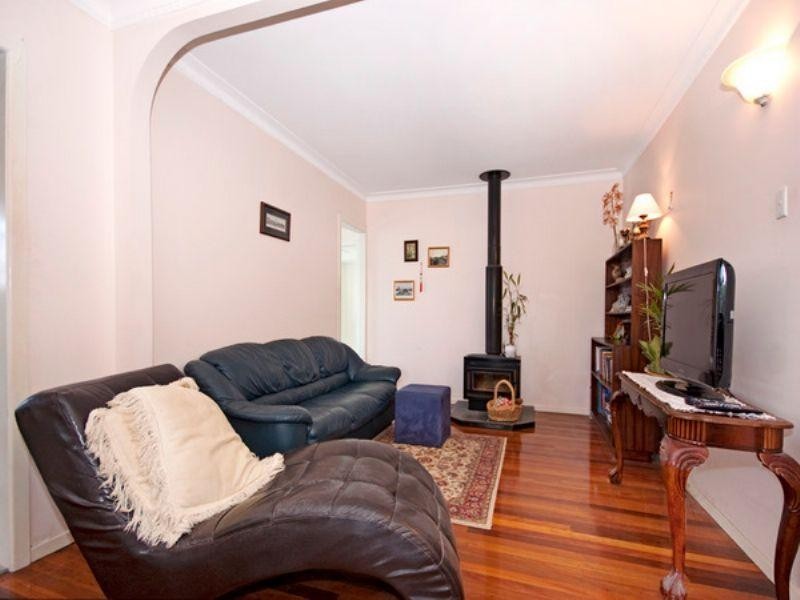 3 Rotary Crescent, Redcliffe QLD 4020