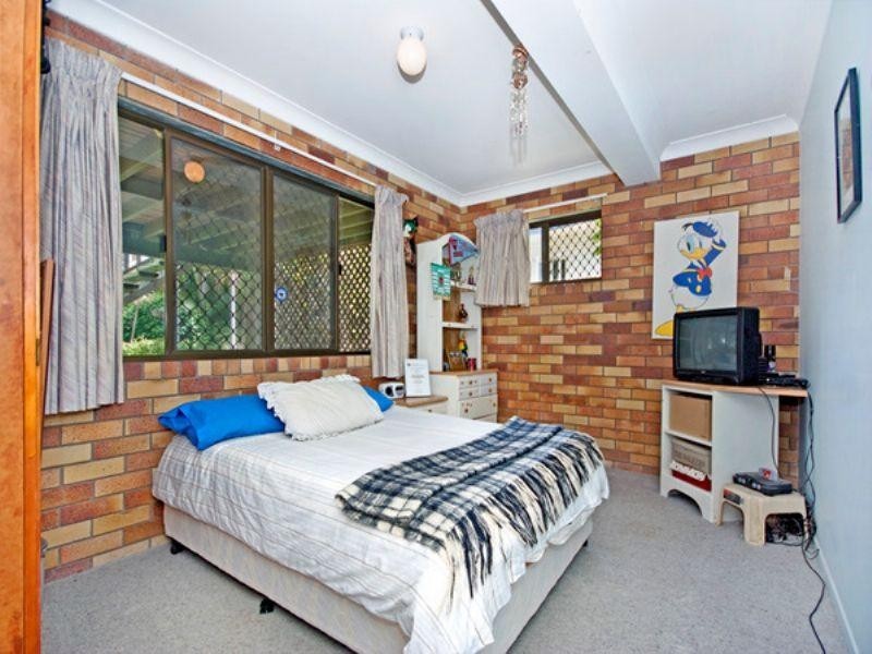 3 Rotary Crescent, Redcliffe QLD 4020