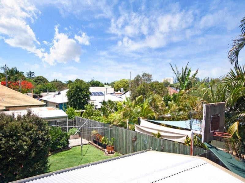 3 Rotary Crescent, Redcliffe QLD 4020