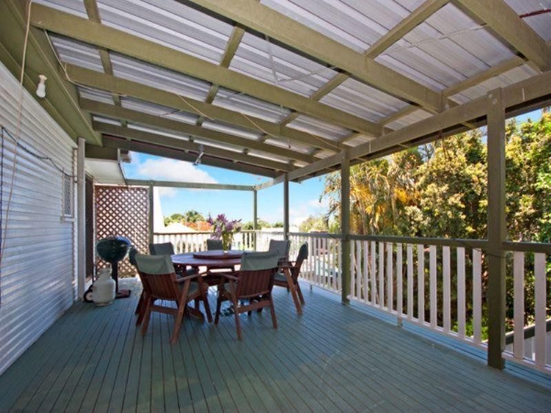 3 Rotary Crescent, Redcliffe QLD 4020