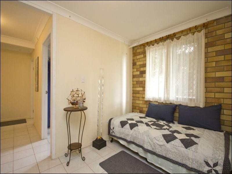 3 Rotary Crescent, Redcliffe QLD 4020