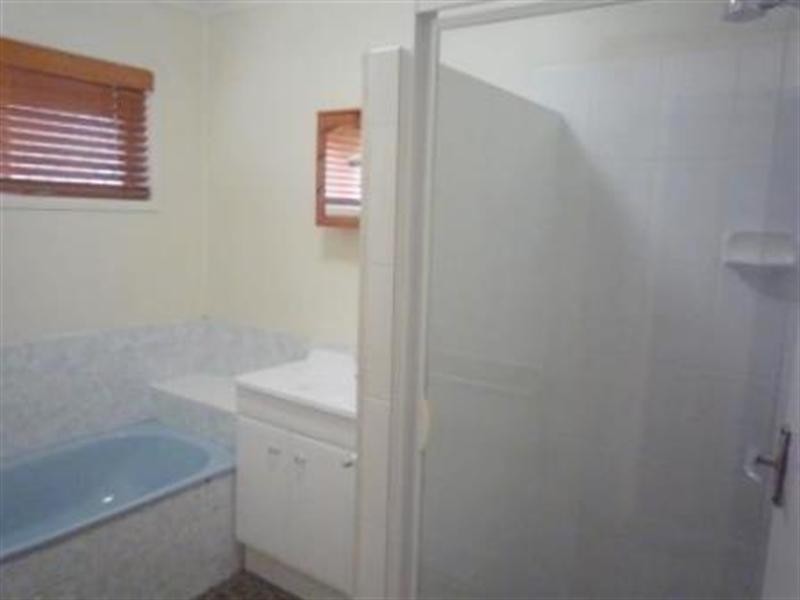 30 FRENCHS Road, Petrie QLD 4502