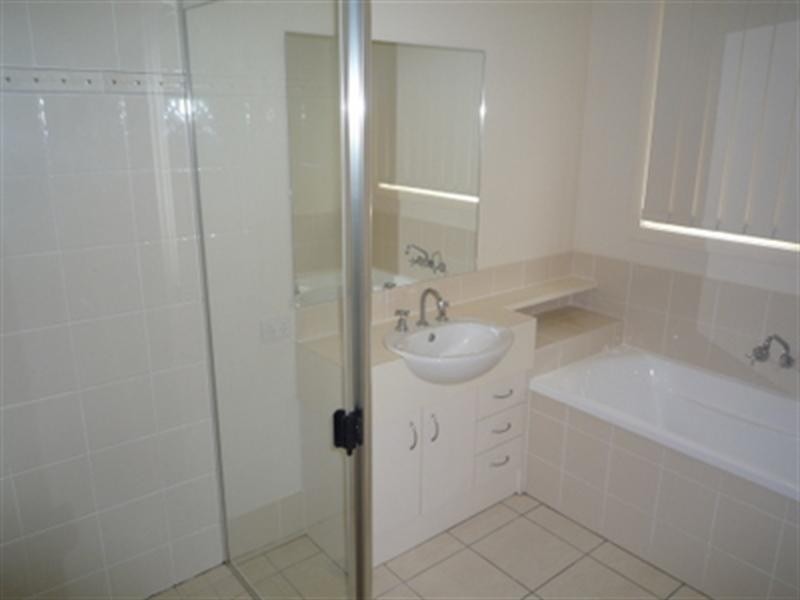 4 PENDULA Drive, Burpengary QLD 4505