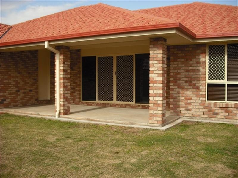 22 Skipton Circuit, Kallangur QLD 4503