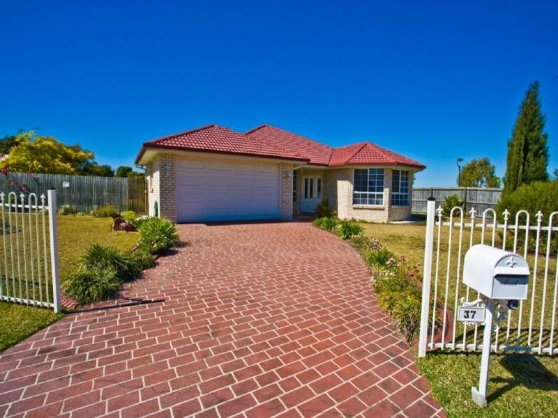 37 Parsons Boulevard, Deception Bay QLD 4508