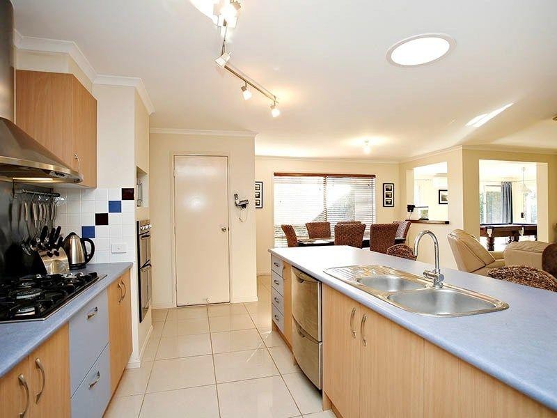 5 Hughendon Court, Deception Bay QLD 4508