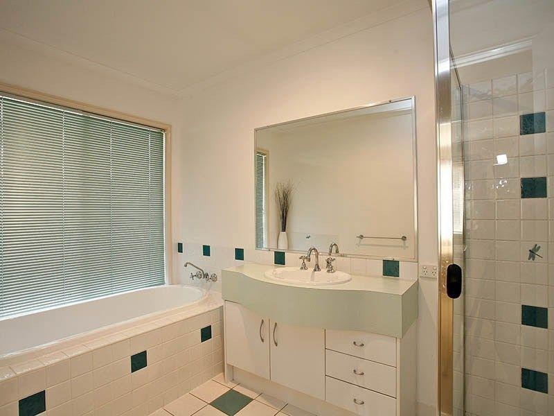 5 Hughendon Court, Deception Bay QLD 4508