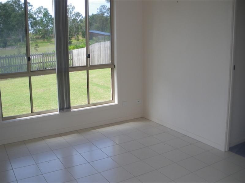 6 Wollemi Court, Morayfield QLD 4506