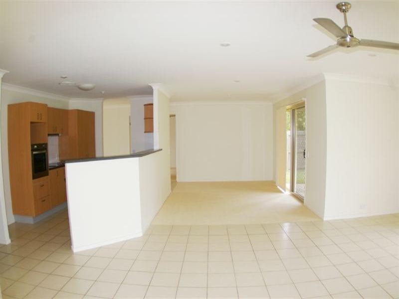 1/100 Webster Road, Deception Bay QLD 4508