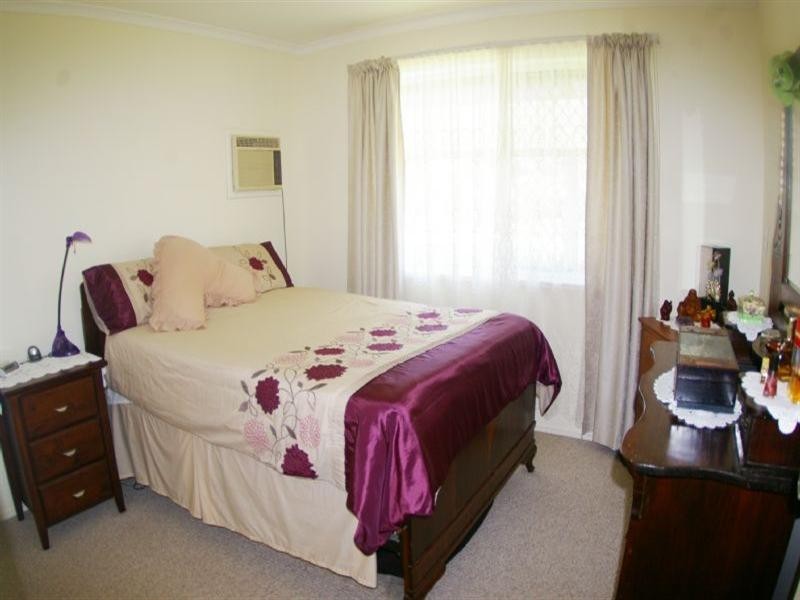 13 Kate Avenue, Deception Bay QLD 4508