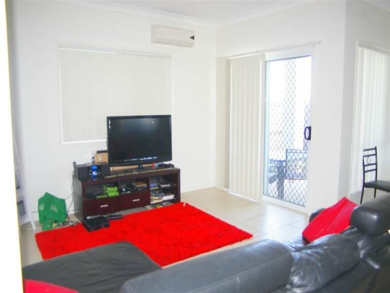 8 Canaipa Court, Rothwell QLD 4022