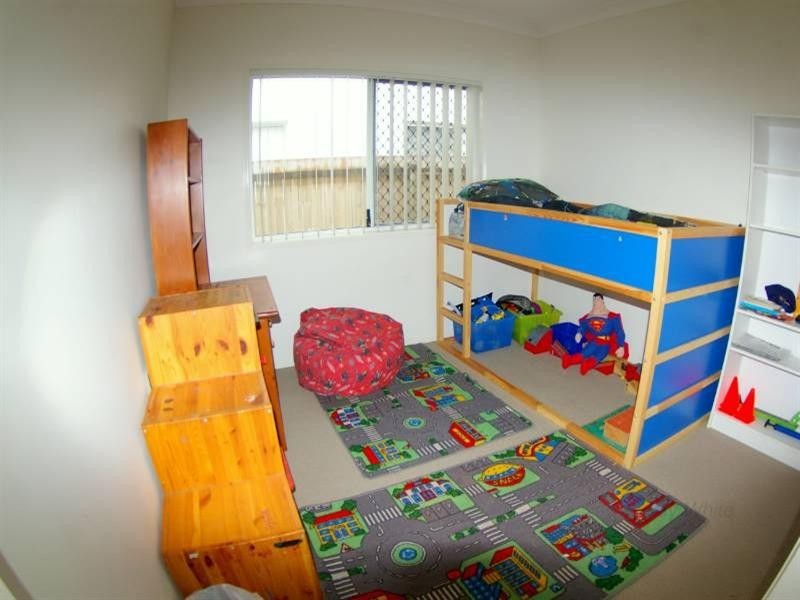 8 Canaipa Court, Rothwell QLD 4022