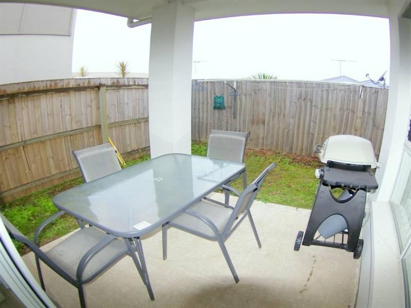 8 Canaipa Court, Rothwell QLD 4022