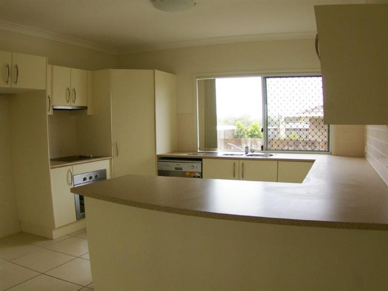 8 Canaipa Court, Rothwell QLD 4022