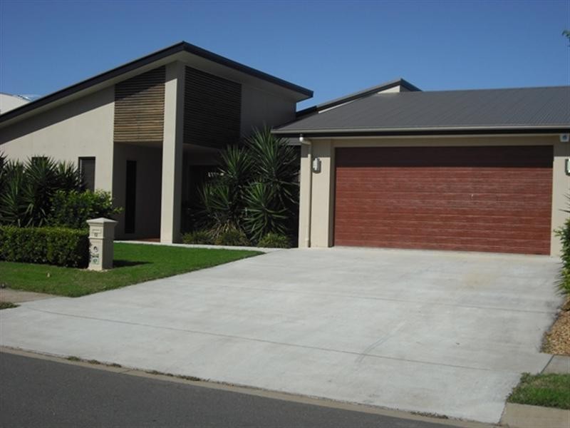 12 Clearwater Crescent, Murrumba Downs QLD 4503