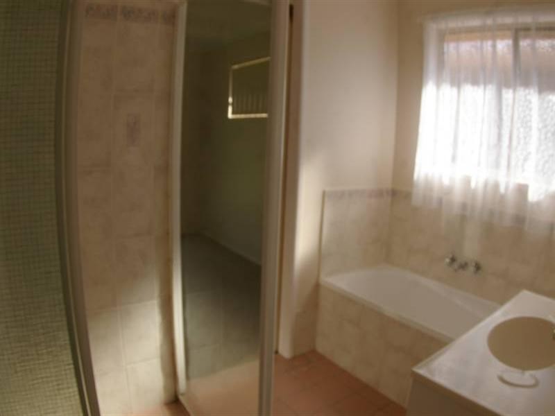 27 Summer Street, Deception Bay QLD 4508