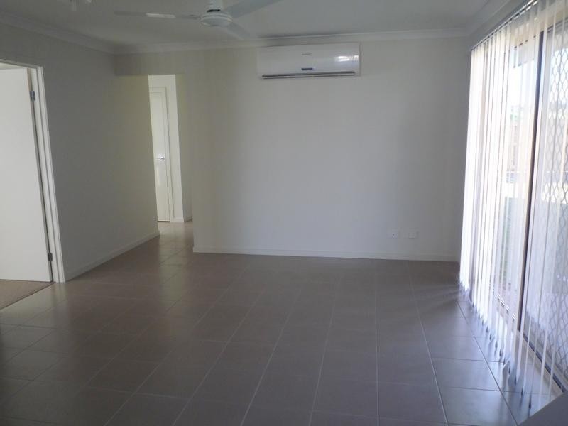 14 Broadleaf Place, Ningi QLD 4511