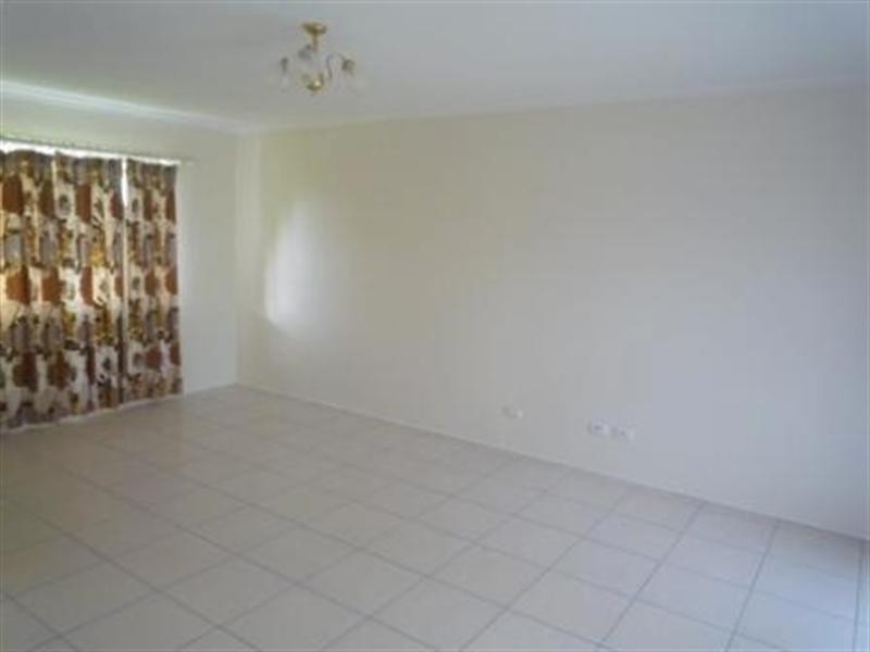 30 Frenchs Road, Petrie QLD 4502