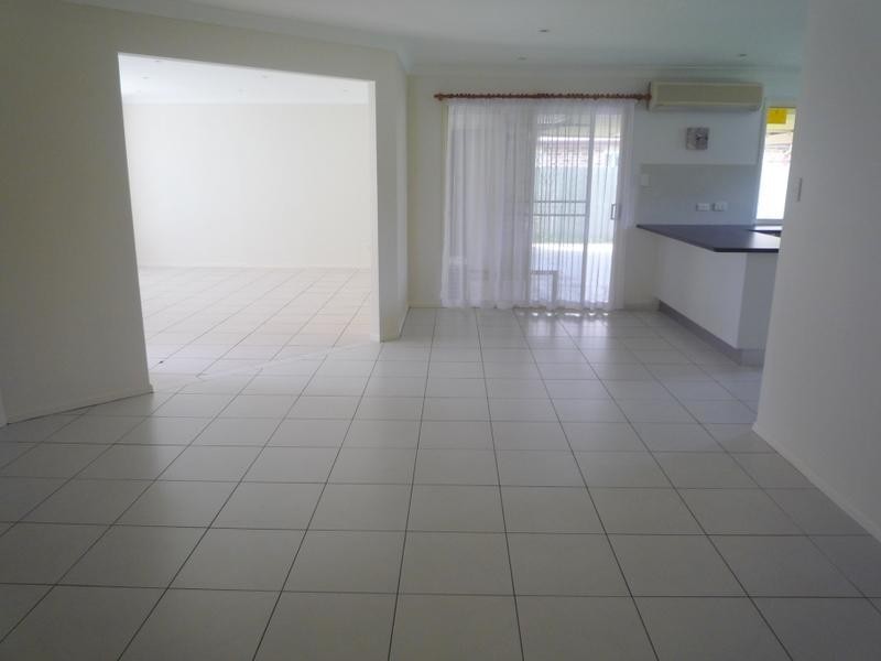 28 Bermuda Avenue, Deception Bay QLD 4508