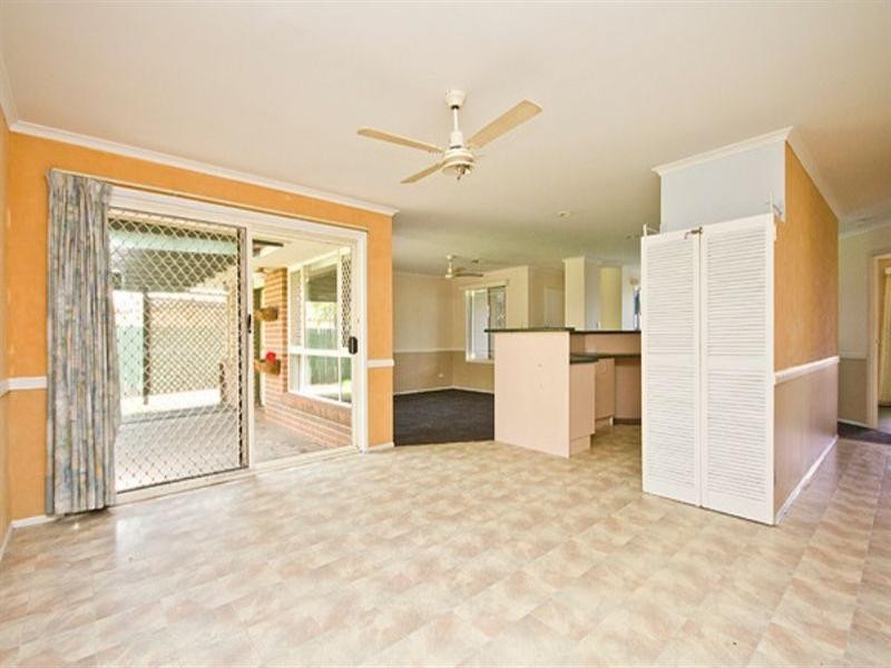 8 Elaine Court, Deception Bay QLD 4508