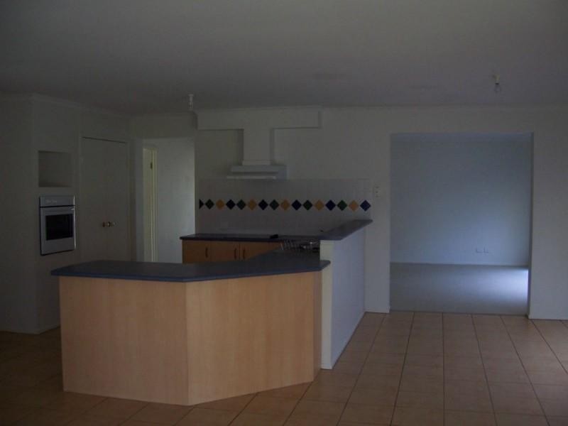 North Lakes QLD 4509