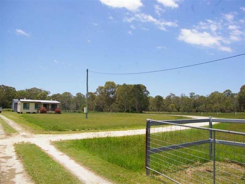 218 Old Bay Road, Deception Bay QLD 4508