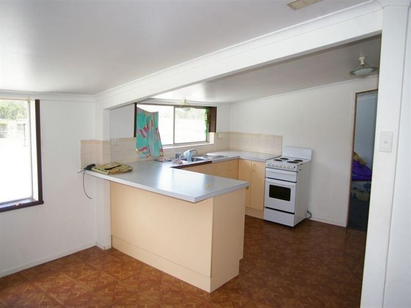 218 Old Bay Road, Deception Bay QLD 4508