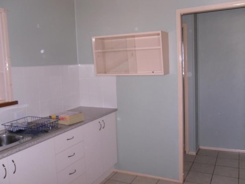 18 Windsor Place, Deception Bay QLD 4508