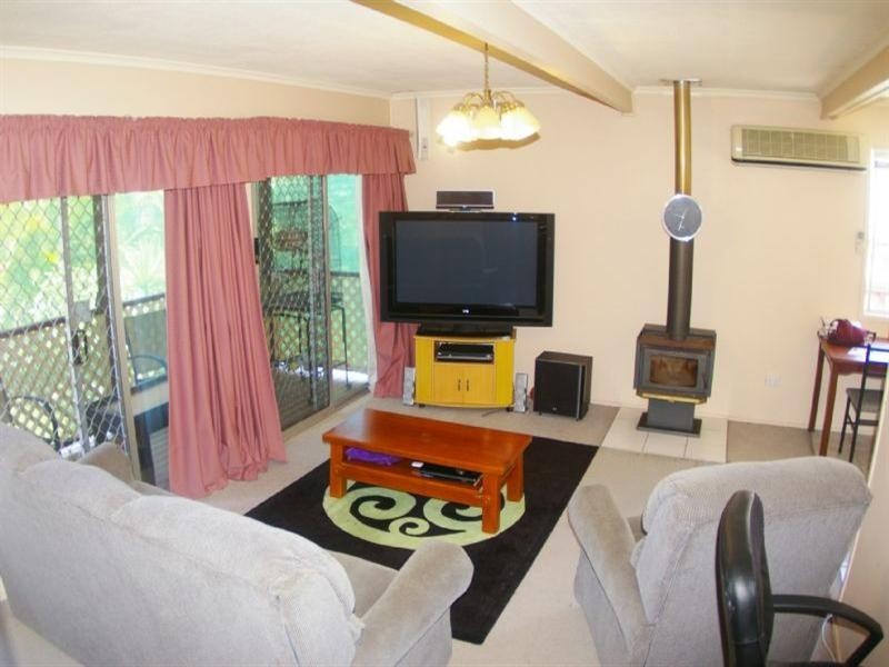 9 Rainbow Street, Deception Bay QLD 4508