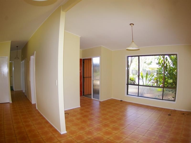 6 Simon Street, Deception Bay QLD 4508