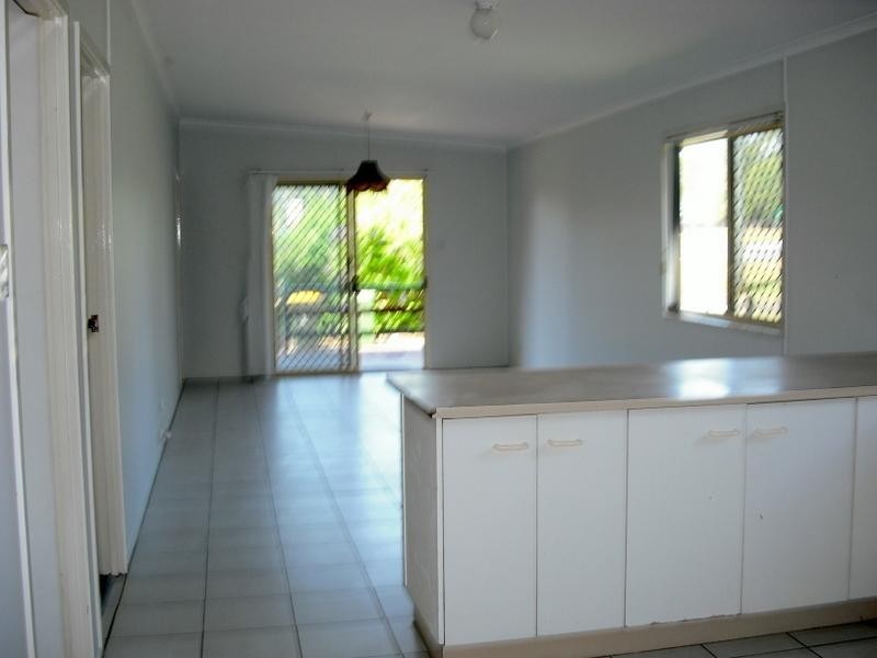 1 McGahey Street, Rothwell QLD 4022