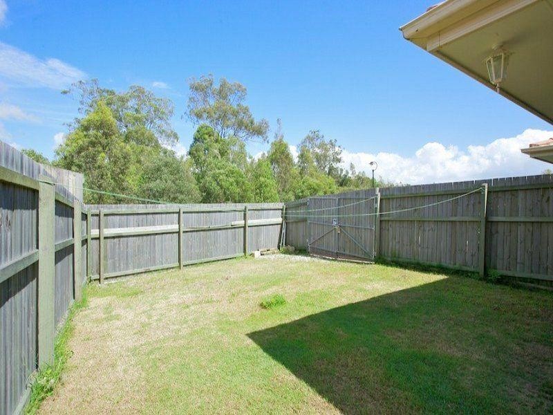 2/29 Lady Bowen Parade, Rothwell QLD 4022