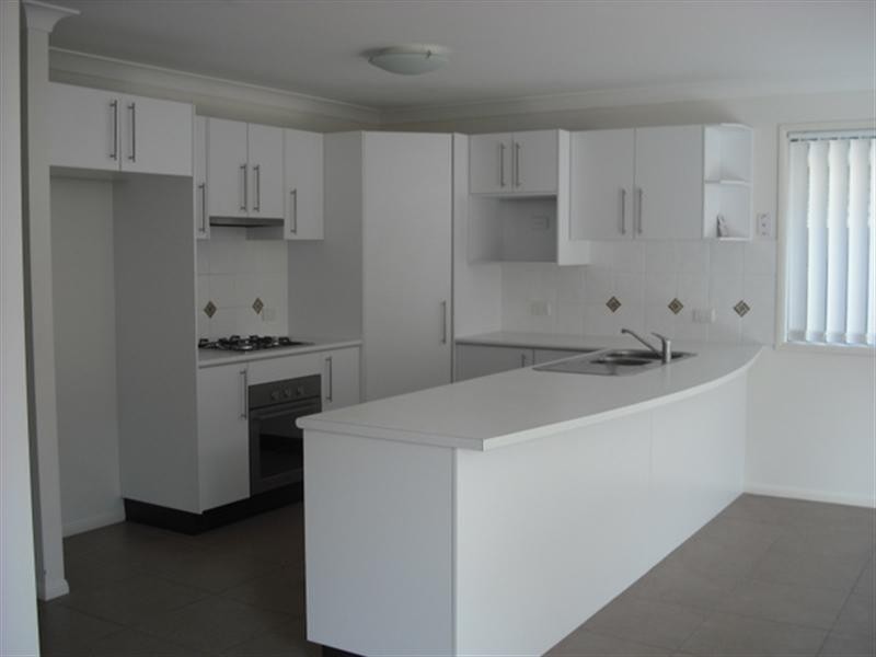 48 Amity Drive, Rothwell QLD 4022