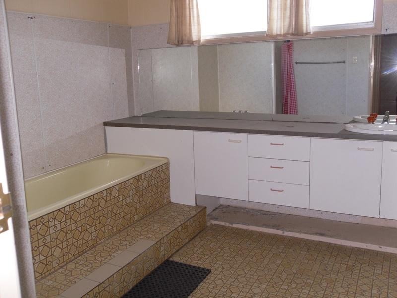 15 Leandi Drive, Deception Bay QLD 4508