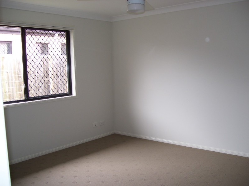 1A/16 Leichhardt Avenue, Rothwell QLD 4022