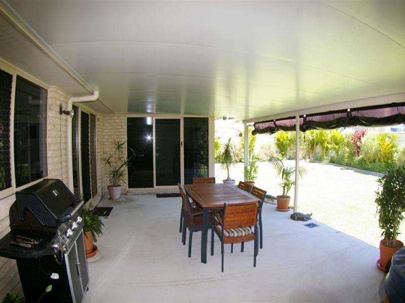 3 Greenway Place, Deception Bay QLD 4508