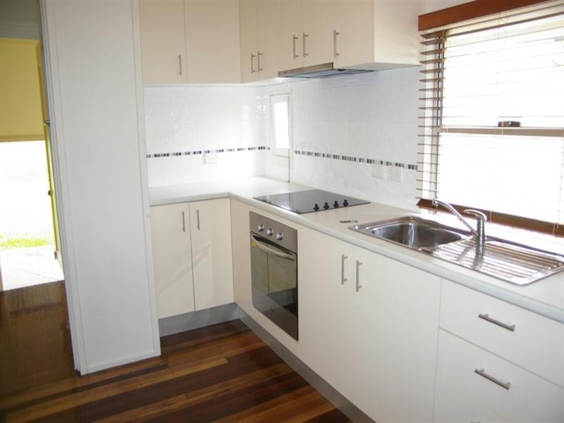 12 Summer Street, Deception Bay QLD 4508